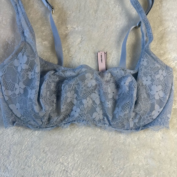 Victoria's Secret Blue Lace Underwire Bra Size 34D - Picture 4 of 7